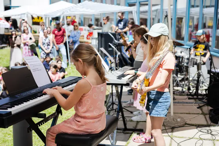 Schlussfest 25